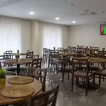 Afonso V & Otel