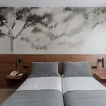 Afonso V & Otel
