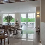Afonso V & Otel