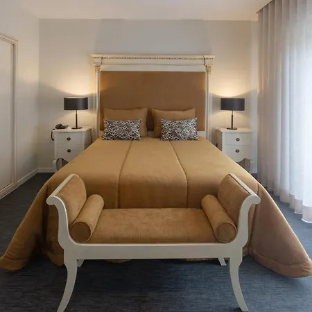 Afonso V & Hotel