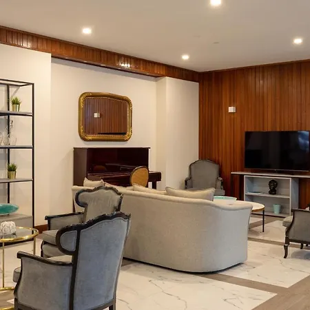 Otel Afonso V & 3*