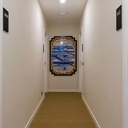 Afonso V & Otel Aveiro