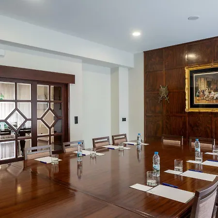 Afonso V & Αβέιρο