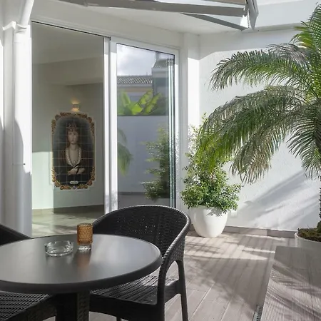 Afonso V & Ξενοδοχείο Αβέιρο