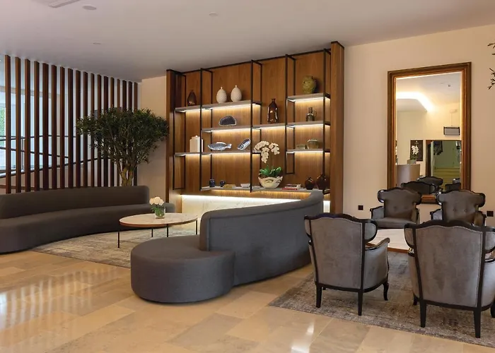 Hotel Afonso V & Aveiro