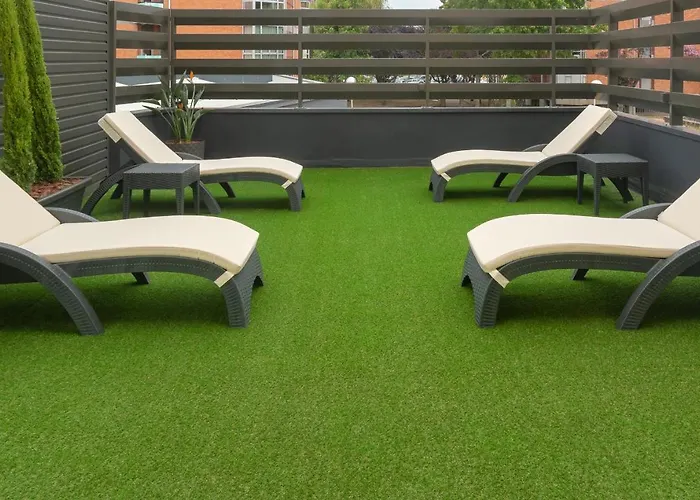 Afonso V & מלון 3*