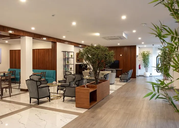 Afonso V & 3* Aveiro