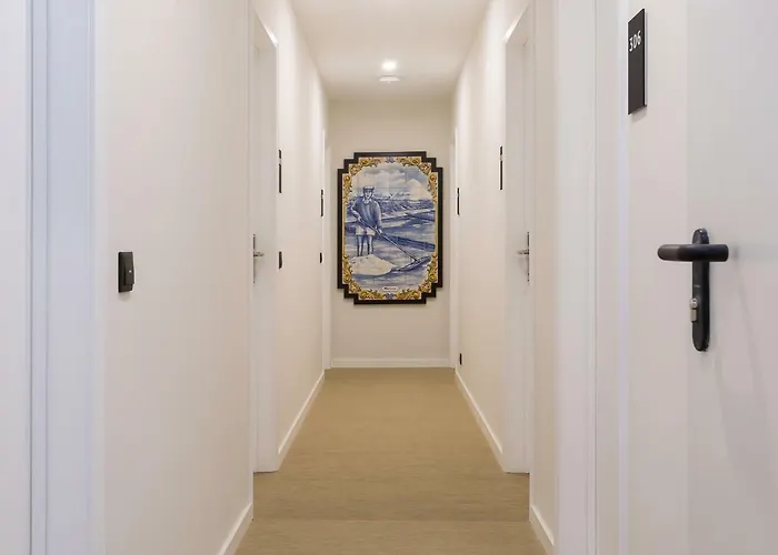 Afonso V & Hotell Aveiro